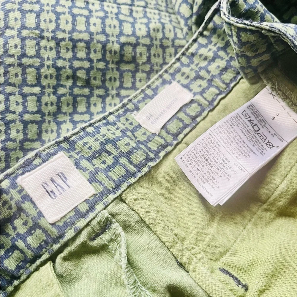 Gap Whimsy Design Women’s Shorts Size 4